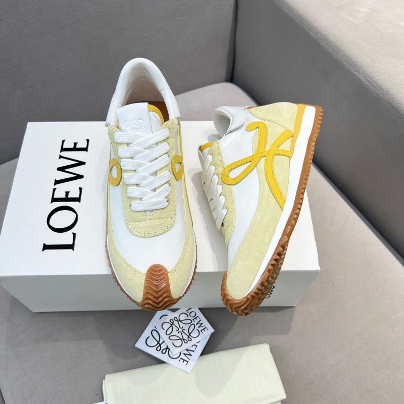 Loewe Sneakers